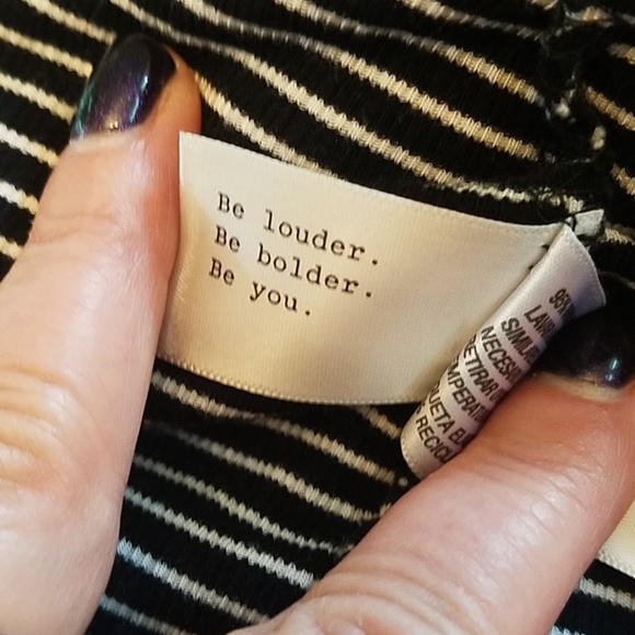 Off Shoulder top - Picture 6 of 7